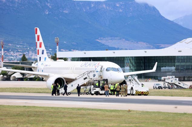 Croatia Airlines A220 suffers runway excursion during aborted take-off at Split An Airbus A220-300 operated by Croatia Airlines veered off the runway and onto a grassy area during an aborted takeoff at Airport in Split, Croatia on May 16, 2026. The aircraft sustained damage after striking a marker board and runway edge lights. All passengers and crew members were safely evacuated, and no injuries were reported.  IvanaxIvanovic PIXSELL