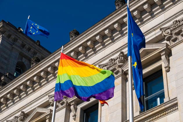 To mark the International Day against Homophobia, the rainbow flag was raised on the Reichstag building in Berlin on Sunday 17 May 2026 The 17 May stands internationally for the fight against d Copyright: epd-bild RolfxZoellner epd-Regenbogenfahne_Reichstag2-kopieren