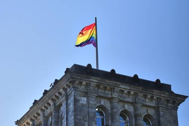 Berlin, Germany, 17 05 2026 German Bundestag International Day against Homophobia, Biphobia, Interphobia, Transphobia and Acephobia Rainbow flags are hoisted May 17 is celebrated as a day of action by homosexual, later also bisexual, trans, intersex and asexual people Copyright: xdtsxNachrichtenagenturx dts_119093