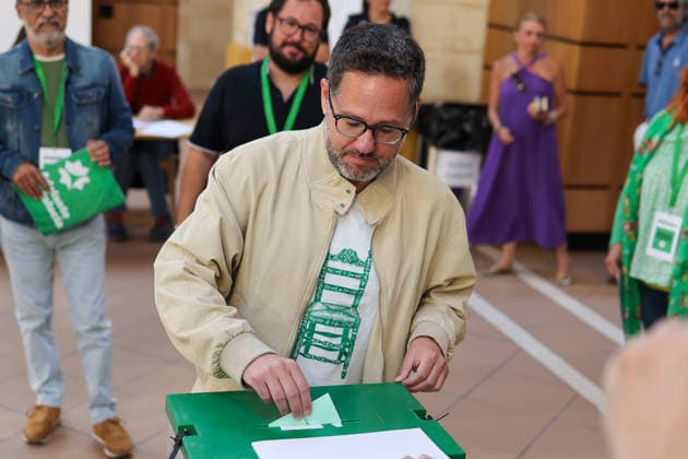17M Moreno will vote this Sunday in Malaga, Montero and Maíllo in Seville, Gavira and García in the province of Cadiz The candidate of Adelante Andalucía, José Ignacio García votes in the Paul Hall in Jerez de la Frontera A 17 May 2026 in Jerez de la Frontera, Cadiz , Andalucía Spain The candidates for the Presidency of the Andalusian Regional Government of the main parties and coalitions running in the regional elections of this Sunday, May 17, will be distributed in different parts of the community to exercise their right to vote 17 MAY 2026 Cadiz, Andalucia Cadiz, Andalucia Espana  Copyright: xNachoxFradex 7528729