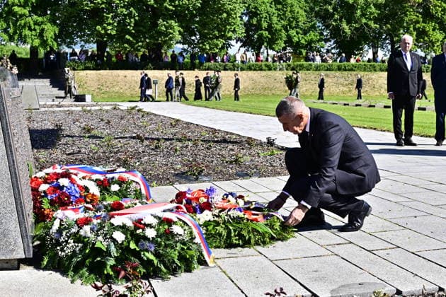 Commemorative gathering on victims of Nazi persecution on the occasion of the 81st anniversary of liberation took place at the Terezin Memorial, in Terezin, Czech Republic, on May 17, 2026. Czech Prime Minister Andrej Babis lays a wreath. (CTKxPhoto OndrejxHajek) CTKPhotoP2026051702414  CTKPhotoP2026051702414