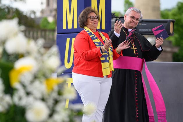 The 104th German Catholic Convention in Wuerzburg came to an end on Sunday 17 05 2026 with a closing service on the Resi Copyright: epd-bild DanielxPeter epd-Katholikentag_Wuerzburg214-kopieren