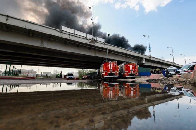 RUSSIA, MOSCOW - MAY 17, 2026: Emergency units respond to a fire near Cherkizovskaya station of the Moscow Metro. Vladimir Smirnov TASS  92625779