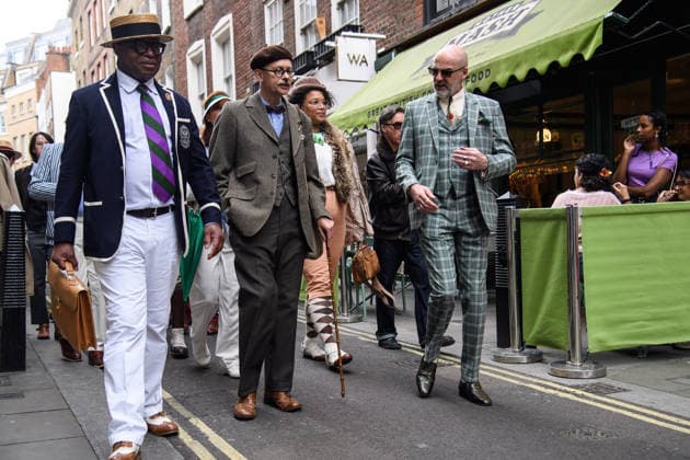 Grand Flaneur Walk 2026 at Covent Garden, London, UK - 17 May, 2026 People dressed in vintage clothing take part in the Grand Flaneur Walk 2026 event in Covent Garden, London, England, UK on Sunday 17 May, 2026., Credit:Justin Ng Avalon UK, England, London, Covent Garden  Copyright: xJustinxNgx xAvalonx 1099801192