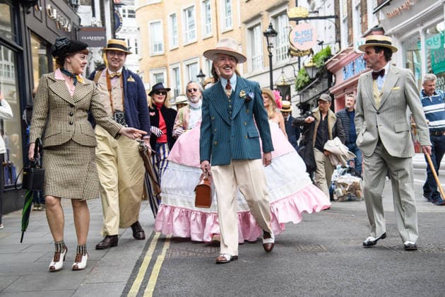 Grand Flaneur Walk 2026 at Covent Garden, London, UK - 17 May, 2026 People dressed in vintage clothing take part in the Grand Flaneur Walk 2026 event in Covent Garden, London, England, UK on Sunday 17 May, 2026., Credit:Justin Ng Avalon UK, England, London, Covent Garden  Copyright: xJustinxNgx xAvalonx 1099801210
