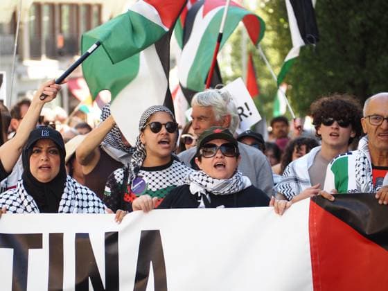 May 17, 2026, Madrid, Madrid, Spain: MADRID, SPAIN - MAY 17: Hundreds of pro-Palestinian demonstrators march through the streets of the Spanish capital, from Atocha to Plaza de Callao, to mark Nakba Day. Madrid Spain - ZUMAh199 20260517_zip_h199_008 Copyright: xAaronxHerediax