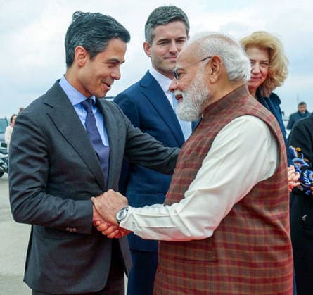 RECORD DATE NOT STATED PM Modi embarks for Sweden after concluding his visit to Netherlands Netherlands, May 17 (ANI): Prime Minister of the Netherlands, Rob Jetten sees off Prime Minister Narendra Modi at the airport as he emplanes for Sweden after concluding his visit to Netherlands, on Sunday. (@MEAIndia X ANI Photo) Netherlands Copyright: xANIx ANI_20260517252