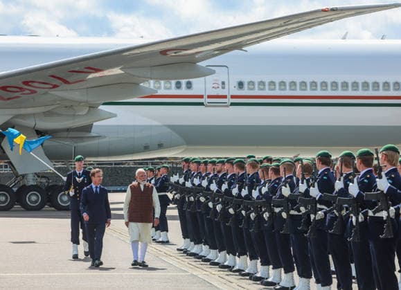 RECORD DATE NOT STATED PM Modi arrives in Sweden Gothenburg Sweden , May 17 (ANI): Prime Minister Narendra Modi receives a guard of honour at Gothenburg airport, in Gothenburg on Sunday. Sweden Prime Ulf Minister Kristersson also present. (Narendra Modi Photo gallery ANI Photo) Gothenburg Sweden Copyright: xANIx ANI_20260517429