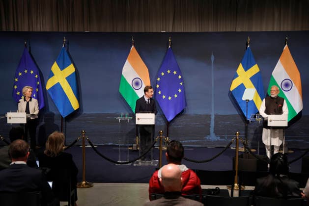 GÖTEBORG, SWEDEN 20260517 EU Commission President Ursula von der Leyen, Swedish Prime Minister Ulf Kristersson M , and Indian Prime Minister Narendra Modi, during a press briefing in Gothenburg, Sweden, Sunday, May 17, 2026 GÖTEBORG SWEDEN x9200x  Copyright: xAdamxIhse TTx MODI I GÖTEBORG 4mwVLXpx45A