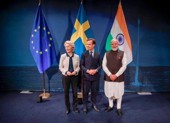 GÖTEBORG, SWEDEN 20260517 European Commission President Ursula von der Leyen, Swedish Prime Minister Ulf Kristersson M , and Indian Prime Minister Narendra Modi, after a press briefing in Gothenburg, Sweden, Sunday, May 17, 2026 Indian Prime Minister here for bilateral meetings with government and business leaders GÖTEBORG SWEDEN x9200x  Copyright: xAdamxIhse TTx MODI I GÖTEBORG Td_nVRbnCyU