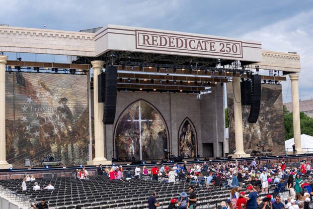 May 17, 2026, Washington, Dc, United States: Rededicate 250: A National Jubilee of Prayer, Praise & Thanksgiving is taking place on the National Mall on May 17, 2026. Washington United States - ZUMAl312 20260517_znp_l312_012 Copyright: xAndrewxLeydenx