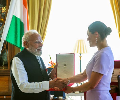 RECORD DATE NOT STATED PM Modi being conferred with Sweden s Royal Order of Polar Star Gothenburg Sweden , May 17 (ANI): Prime Minister Narendra Modi being conferred with Sweden s Royal Order of Polar Star, the highest honour awarded to a Head of Government by the Scandinavian nation, in Gothenburg on Sunday. (DPR PMO ANI Photo) Gothenburg Sweden Copyright: xANIx ANI_20260517501
