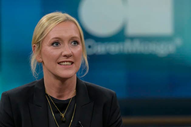 in the picture from left Melanie Baum, entrepreneur, Managing Director Baum Zerspanungstechnik, GER, Berlin, Studio, guest of Caren Miosga, Polittalk, TV, format, recording, Das Erste, from Adlershof at Studio 20, topic Copyright: HMBxMedia UwexKoch