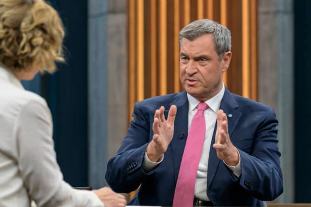 in the picture from l Caren Miosga, Markus Söder, Prime Minister Bavaria, CSU, GER, Berlin, Studio, guest of Caren Miosga, Polittalk, TV, format, recording, Das Erste, recorded, from Adlershof at Studio 20, topic Copyright: HMBxMedia UwexKoch