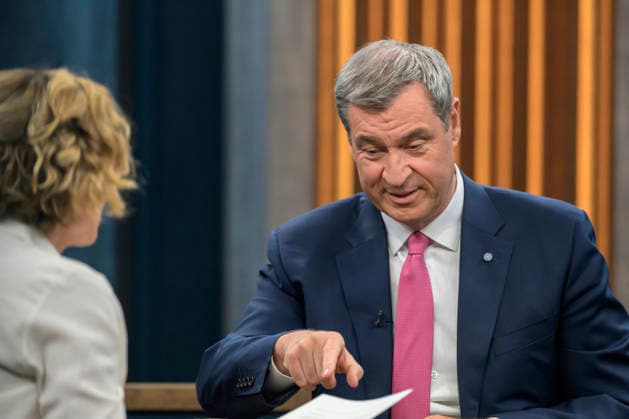 in the picture from l Caren Miosga, Markus Söder, Prime Minister Bavaria, CSU, GER, Berlin, Studio, guest of Caren Miosga, Polittalk, TV, format, recording, Das Erste, recorded, from Adlershof at Studio 20, topic Copyright: HMBxMedia UwexKoch
