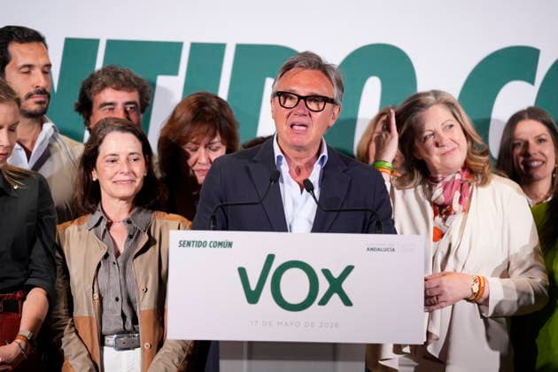 Follow-up of VOX election night from Seville Vox candidate for the Presidency of the Junta, Manuel Gavira, assesses the election results On May 17, 2026 in Seville Andalusia, Spain Vox repeats as the third force and obtains 15 seats with a support of 13.92 compared to the 14 parliamentarians who added about four years ago Then they got 13.47 of the votes 17 MAY 2026 Joaquí Sevilla Andalucia, Spain Sevilla Andalucia, Spain Spain Spain  Copyright: xJoaquinxCorcherox 7531173