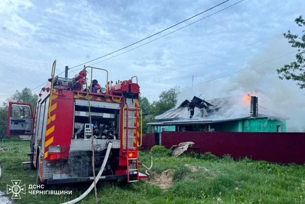 Russian attack on Ukraine s Chernihiv CHERNIHIV, UKRAINE - MAY 18: (----EDITORIAL USE ONLY - MANDATORY CREDIT - STATE EMERGENCY SERVICE OF UKRAINE HANDOUT - NO MARKETING NO ADVERTISING CAMPAIGNS - DISTRIBUTED AS A SERVICE TO CLIENTS----) Firefighting teams on the scene following the Russian attack on Chernihiv, Ukraine on May 18, 2026. While residential buildings were damaged, emergency services units operated at the scene, eliminating the consequences of the attacks and providing necessary assistance to the population. State Emergency Service of Ukraine Anadolu Chernihiv Ukraine. Editorial use only. Please get in touch for any other usage.  Copyright: x2026xAnadoluxStatexEmergencyxServicexofxUkrainex