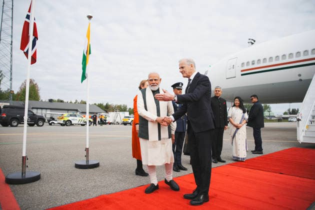 Indian Prime Minister Narendra Modi visits Norway Gardermoen 20260518 Prime Minister Jonas Gahr Store receives Indian Prime Minister Narendra Modi at the GA terminal at Gardermoen Photo Stian Lysberg Solum NTB POOL Gardermoen Norway yC5rrYVxxoQ EDITORIAL USE ONLY Ref BNC POLyC5rrYVxxoQ jpg  Copyright: xStianxLysbergxSolumx xNTBx