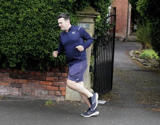 Greater Manchester Mayor Andy Burnham WARRINGTON, UNITED KINGDOM - MAY 18: Greater Manchester Mayor Andy Burnham goes for run near his home in Warrington, United Kingdom on May 18, 2026. The mayor of Greater Manchester, who is widely regarded as one of the top potential challengers to Prime Minister Keir Starmer, has been allowed to participate in the candidate selection process for the Makerfield by-election, according to media reports. Ioannis Alexopoulos Anadolu Warrington United Kingdom. Editorial use only. Please get in touch for any other usage.  Copyright: x2026xAnadoluxIoannisxAlexopoulosx