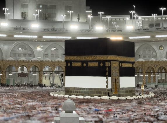 Muslim pilgrims gather at Masjid al-Haram ahead of Hajj MECCA, SAUDI ARABIA - MAY 17: A view of Masjid al-Haram as Muslim pilgrims from various countries around the world who come to perform the Hajj spend their days visiting the holy sites in Mecca while performing their religious duties in Mecca, Saudi Arabia on May 17, 2026. Ali Atmaca Anadolu Mecca Saudi Arabia. Editorial use only. Please get in touch for any other usage.  Copyright: x2026xAnadoluxAlixAtmacax