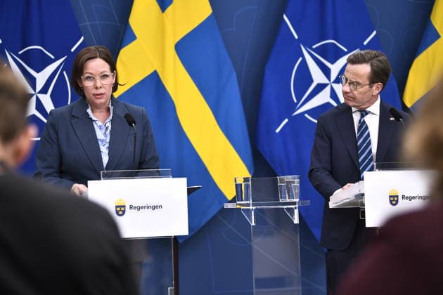 STOCKHOLM, SWEDEN 20260518 Prime Minister Ulf Kristersson M and Minister for Foreign Affairs Maria Malmer Stenergard M , during a press briefing ahead of the NATO foreign ministers meeting in Helsingborg on May 21-22 STOCKHOLM SWEDEN x12060x  Copyright: xLarsxSchröder TTx PRESSTRÄFF OM NATOMÖTE gi8Vgc3-an0