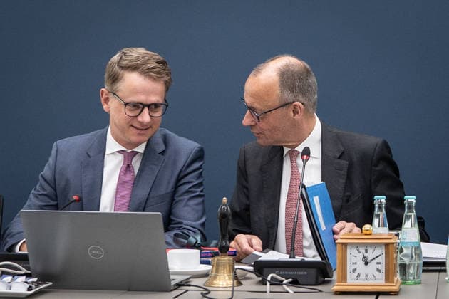 Federal Chancellor Friedrich Merz on the right with his Secretary General Carsten Linnemann Opening pictures before the CDU Federal Executive Committee meeting in the Konrad Adenauer Haus, Berlin Berlin Germany Konrad Adenauer Haus