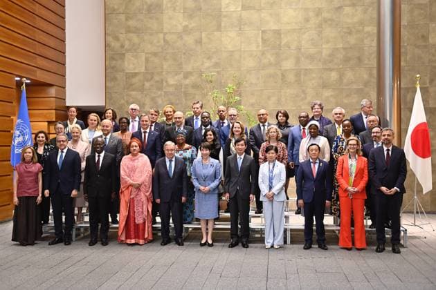 Japan PM Takaichi Meets UN Secretary-General Guterres in Tokyo TOKYO, JAPAN - MAY 18: Japanese Prime Minister Sanae Takaichi (C-R, 1st row) and United Nations Secretary-General Antonio Guterres (C-L, 1st row) pose for a photograph ahead of a reception at the Prime Minister’s Office on May 18, y 2026, in Tokyo, Japan. Guterres’ visit comes as Japan and the United Nations commemorate the 70th anniversary of Japan’s admission to the UN. David Mareuil Anadolu Tokyo Japan. Editorial use only. Please get in touch for any other usage.  Copyright: x2026xAnadoluxDavidxMareuilx