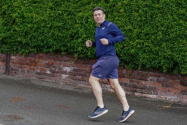Greater Manchester Mayor Andy Burnham WARRINGTON, UNITED KINGDOM - MAY 18: Greater Manchester Mayor Andy Burnham goes for run near his home in Warrington, United Kingdom on May 18, 2026. The mayor of Greater Manchester, who is widely regarded as one of the top potential challengers to Prime Minister Keir Starmer, has been allowed to participate in the candidate selection process for the Makerfield by-election, according to media reports. Loannis Alexopoulos Anadolu Warrinton United Kingdom. Editorial use only. Please get in touch for any other usage.  Copyright: x2026xAnadoluxLoannisxAlexopoulosx