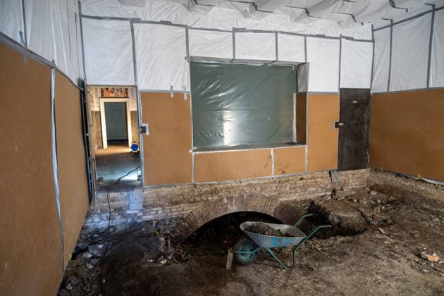 Art Culture Architecture History 18 05 2026 Potsdam State Capital Brandenburg Prussian Palaces and Gardens Foundation Berlin Brandenburg Topping-out ceremony Roman baths in Potsdams Sanssouci Park to be extensively renovated Potsdam GER
