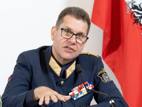 20260518 Pressekonferenz Rueckblick auf die ESC-Woche aus polizeilicher Sicht WIEN, OESTERREICH - MAI 18: Bundespolizeidirektor Michael Takacs bei der Pressekonferenz - Rueckblick auf die ESC-Woche aus polizeilicher Sicht im Bundesministerium fuer Inneres am 18. Mai 2026 in Wien, Oesterreich. 260518_SEPA_10_041 Copyright: xMichaelxIndrax SEPAxMedia