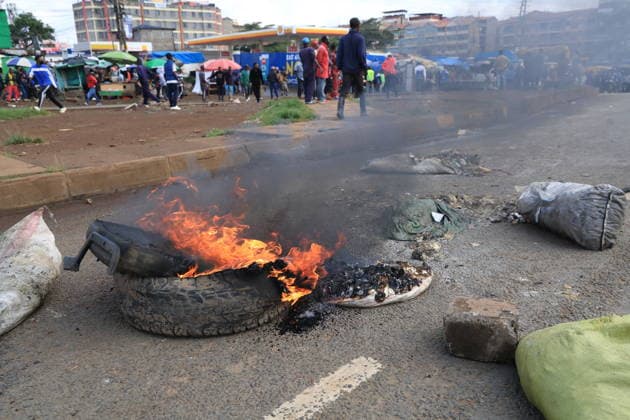 Protest against rising fuel in Nairobi NAIROBI, KENYA - MAY 18: Demonstrators block traffic on some roads by burning tires during a protest against rising fuel in Nairobi, Kenya on May 18, 2026. Lucas Mukasa Anadolu Nairobi Kenya. Editorial use only. Please get in touch for any other usage.  Copyright: x2026xAnadoluxLucasxMukasax