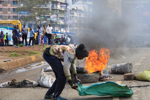 Protest against rising fuel in Nairobi NAIROBI, KENYA - MAY 18: Demonstrators block traffic on some roads by burning tires during a protest against rising fuel in Nairobi, Kenya on May 18, 2026. Lucas Mukasa Anadolu Nairobi Kenya. Editorial use only. Please get in touch for any other usage.  Copyright: x2026xAnadoluxLucasxMukasax