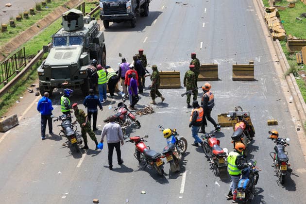 Protest against rising fuel in Nairobi NAIROBI, KENYA - MAY 18: Security forces try to clear the roads that protesters blocked during a protest against rising fuel in Nairobi, Kenya on May 18, 2026. Lucas Mukasa Anadolu Nairobi Kenya. Editorial use only. Please get in touch for any other usage.  Copyright: x2026xAnadoluxLucasxMukasax