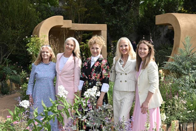 RHS Chelsea Flower Show, London, UK, 18 May 2026. London, UK, 18 May 2026. (not in order) Tamara Beckwith Veroni with Clare van Dam in the Lady Garden Foundation Silent No More Garden at the RHS Chelsea Flower Show, Royal Hospital Chelsea, London, UK., Credit:Lee Floyd Lee Floyd - B3214 Avalon UK, London, Royal Hospital Chelsea  Copyright: xLeexFloydx xLeexFloydx-xB3214x xAvalonx 1100045321