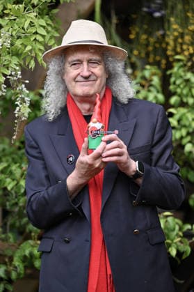 RHS Chelsea Flower Show, London, UK, 18 May 2026. London, UK, 18 May 2026. Sir Brian May and his Gnome in the Kings Garden at the RHS Chelsea Flower Show, Royal Hospital Chelsea, London, UK., Credit:Lee Floyd Lee Floyd - B3214 Avalon UK, London, Royal Hospital Chelsea  Copyright: xLeexFloydx xLeexFloydx-xB3214x xAvalonx 1100045871