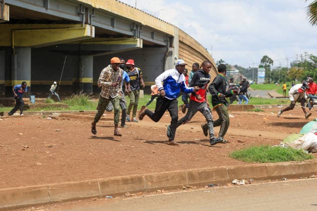 Protest against rising fuel in Nairobi NAIROBI, KENYA - MAY 18: Security forces intervene against the demonstrators during a protest against rising fuel in Nairobi, Kenya on May 18, 2026. Lucas Mukasa Anadolu Nairobi Kenya. Editorial use only. Please get in touch for any other usage.  Copyright: x2026xAnadoluxLucasxMukasax