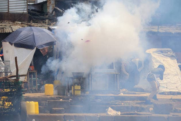 Protest against rising fuel in Nairobi NAIROBI, KENYA - MAY 18: Security forces intervene against the demonstrators during a protest against rising fuel in Nairobi, Kenya on May 18, 2026. Lucas Mukasa Anadolu Nairobi Kenya. Editorial use only. Please get in touch for any other usage.  Copyright: x2026xAnadoluxLucasxMukasax