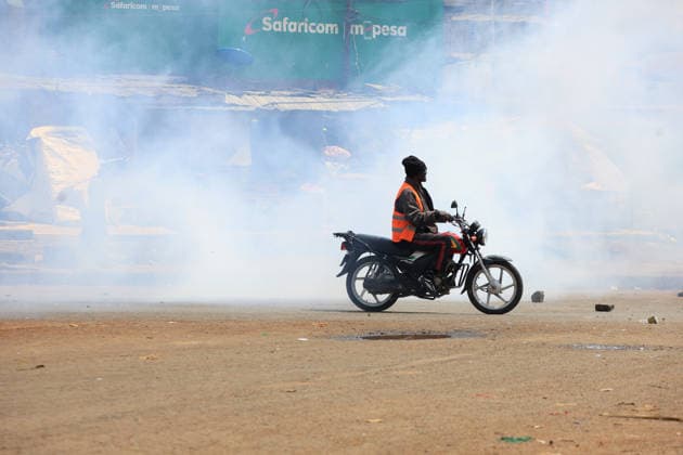 Protest against rising fuel in Nairobi NAIROBI, KENYA - MAY 18: Security forces intervene against the demonstrators during a protest against rising fuel in Nairobi, Kenya on May 18, 2026. Lucas Mukasa Anadolu Nairobi Kenya. Editorial use only. Please get in touch for any other usage.  Copyright: x2026xAnadoluxLucasxMukasax