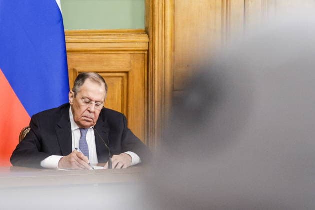 RUSSIA, MOSCOW - MAY 18, 2026: Russia s Foreign Minister Sergei Lavrov during a press conference following a meeting with Simeon Oyono Esono Angue, Minister of Foreign Affairs, International Cooperation, and Diaspora of Equatorial Guinea, at the Reception House of the Russian Foreign Ministry Moscow Russia  - ZUMAt113 20260518_zaa_t113_100 Copyright: xMikhailxSinitsynx