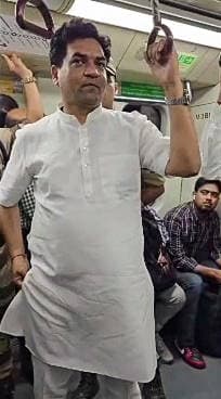 RECORD DATE NOT STATED Delhi Cabinet Minister Kapil Mishra takes metro under Mera Bharat, Mera Yogdan & Metro Monday campaigns, backing PM Modi s appeal to conserve fuel New Delhi, May 18 (ANI): Delhi Cabinet Minister Kapil Mishra takes metro as part of the Mera Bharat, Mera Yogdan and Metro Monday campaigns, supporting Prime Minister Narendra Modi s appeal for fuel conservation, in New Delhi on Monday. (Kapil Mishra Office ANI Video Grab) NEW DELHI Delhi India Copyright: xANIx ANI_20260518188