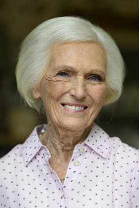 The Royal Horticultural Society Chelsea Flower show press day in London Featuring: Dame Mary Berry Where: London, United Kingdom When: 18 May 2026 Credit: Cover Images **NOT AVAILABLE FOR HELLO MAGAZINE** EDITORIAL USE ONLY. NOT FOR USE BY NEWSPAPERS BASED IN THE UK. Copyright: xx coverimg55706134