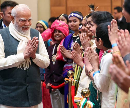 PM Modi arrives in Norway Oslo Norway , May 18 (ANI): Prime Minister Narendra Modi receives a warm welcome from the members of Indian diaspora, in Oslo on Monday. (DPR PMO ANI Photo) Oslo Norway Copyright: xANIx ANI_20260518244