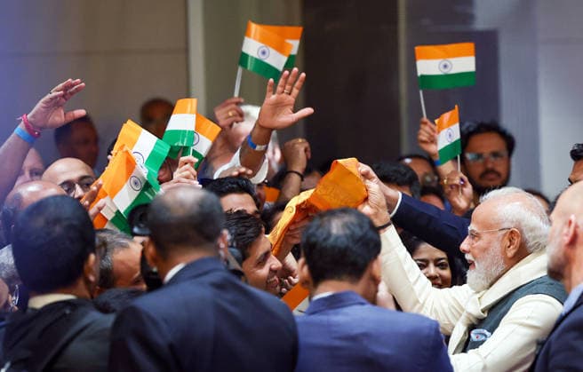 PM Modi arrives in Norway Oslo Norway , May 18 (ANI): Prime Minister Narendra Modi receives a warm welcome from the members of Indian diaspora, in Oslo on Monday. (DPR PMO ANI Photo) Oslo Norway Copyright: xANIx ANI_20260518246