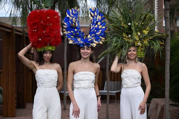 Press day opens for RHS Chelsea Flower Show LONDON, UNITED KINGDOM - MAY 18: Models pose during the press day of the RHS Chelsea Flower Show in London, United Kingdom, on May 18, 2026, where various garden designs, live performances and promotional events were presented to members of the media. Rasid Necati Aslim Anadolu London United Kingdom. Editorial use only. Please get in touch for any other usage.  Copyright: x2026xAnadoluxRasidxNecatixAslimx