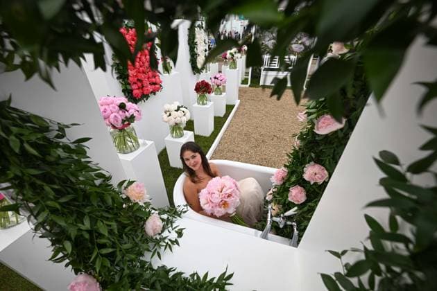 Press day opens for RHS Chelsea Flower Show LONDON, UNITED KINGDOM - MAY 18: Visitors attend the press day of the RHS Chelsea Flower Show in London, United Kingdom, on May 18, 2026, where various garden designs, live performances and promotional events were presented to members of the media. Rasid Necati Aslim Anadolu London United Kingdom. Editorial use only. Please get in touch for any other usage.  Copyright: x2026xAnadoluxRasidxNecatixAslimx