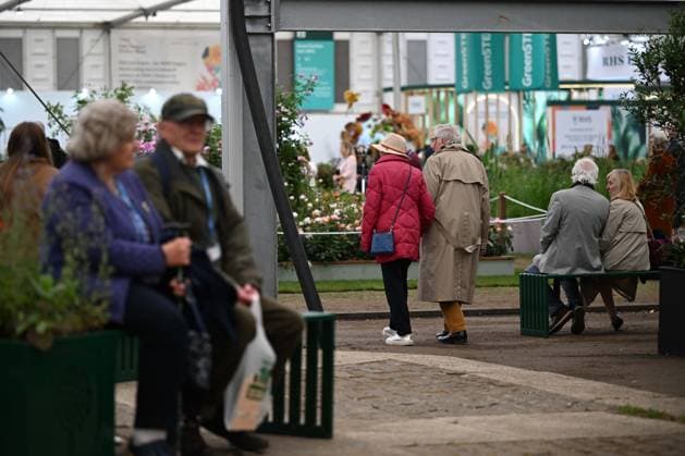 Press day opens for RHS Chelsea Flower Show LONDON, UNITED KINGDOM - MAY 18: Visitors attend the press day of the RHS Chelsea Flower Show in London, United Kingdom, on May 18, 2026, where various garden designs, live performances and promotional events were presented to members of the media. Rasid Necati Aslim Anadolu London United Kingdom. Editorial use only. Please get in touch for any other usage.  Copyright: x2026xAnadoluxRasidxNecatixAslimx