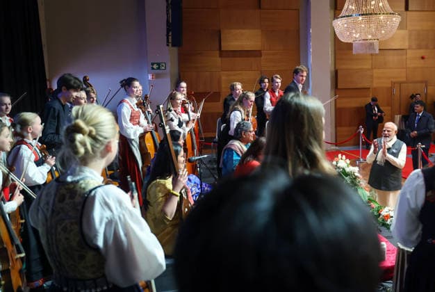 PM Modi arrives in Norway Oslo Norway , May 18 (ANI): Prime Minister Narendra Modi witnesses a cultural performance upon his arrival, in Oslo on Monday. (DPR PMO ANI Photo) Oslo Norway Copyright: xANIx ANI_20260518272