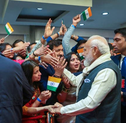 PM Modi arrives in Norway Oslo Norway , May 18 (ANI): Prime Minister Narendra Modi receives a warm welcome from the members of Indian diaspora, in Oslo on Monday. (DPR PMO ANI Photo) Oslo Norway Copyright: xANIx ANI_20260518284