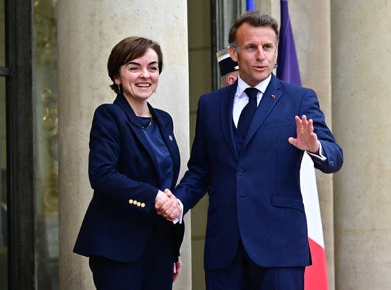 Le président d la République française Emmanuel Macron reçoit la Première ministre du Québec Christine Frechette au palais présidentiel de lÉlysée à Paris, France, le 18 mai 2026 Christian Liewig Bestimage French President Emmanuel Macron receives the Premier of Quebec Christine Frechette at the Elysee Presidential Palace in Paris, France, on May 18, 2026 Paris France  Copyright: xChristianxLiewigx xBestimagexChristianxLiewigx xBestimagex