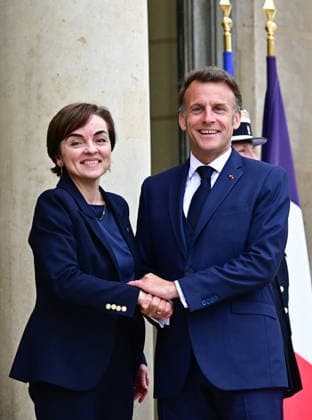 Le président d la République française Emmanuel Macron reçoit la Première ministre du Québec Christine Frechette au palais présidentiel de lÉlysée à Paris, France, le 18 mai 2026 Christian Liewig Bestimage French President Emmanuel Macron receives the Premier of Quebec Christine Frechette at the Elysee Presidential Palace in Paris, France, on May 18, 2026 Paris France  Copyright: xChristianxLiewigx xBestimagexChristianxLiewigx xBestimagex
